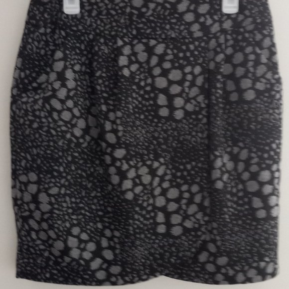 'NEW DIRECTIONS' Wrap skirt Cheetah print Size 10P NWOT - Picture 1 of 14
